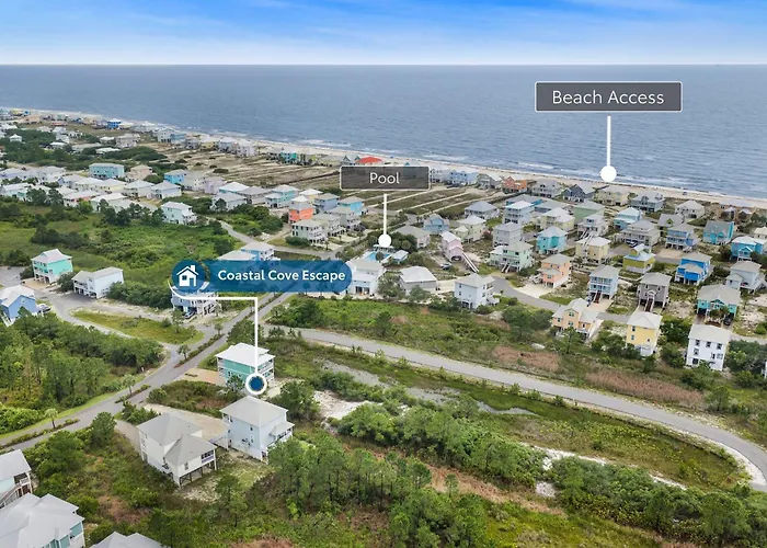 Coastal Cove Escape Beach, Pool & Golf Cart Holiday home
