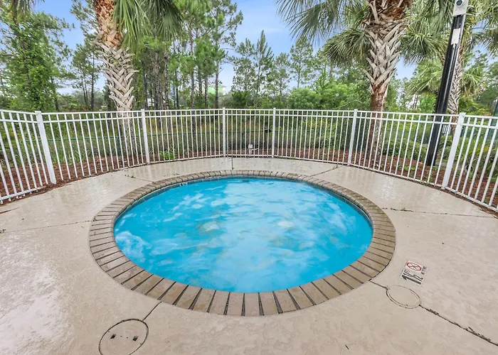 Coastal Cove Escape Beach, Pool & Golf Cart Holiday home Gulf Shores