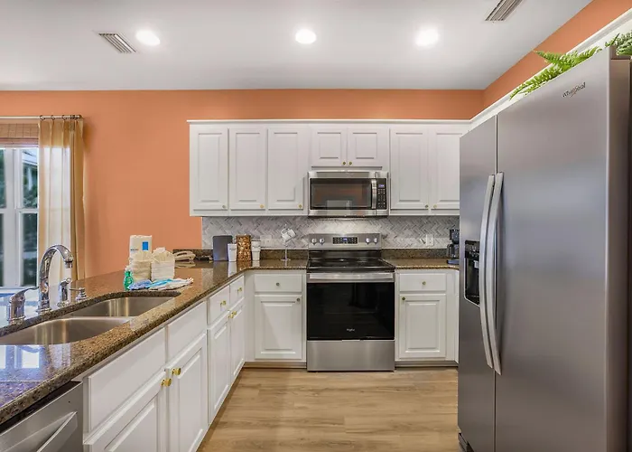 Holiday home Coastal Cove Escape Beach, Pool & Golf Cart *