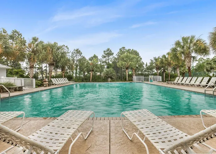 Coastal Cove Escape Beach, Pool & Golf Cart * Gulf Shores