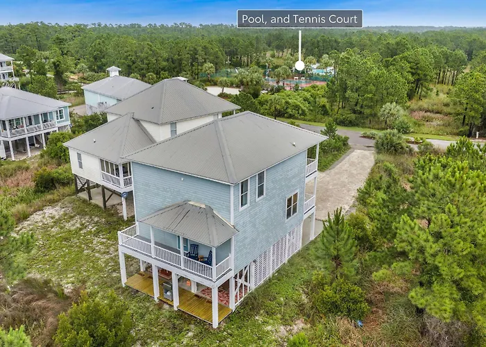Coastal Cove Escape Beach, Pool & Golf Cart